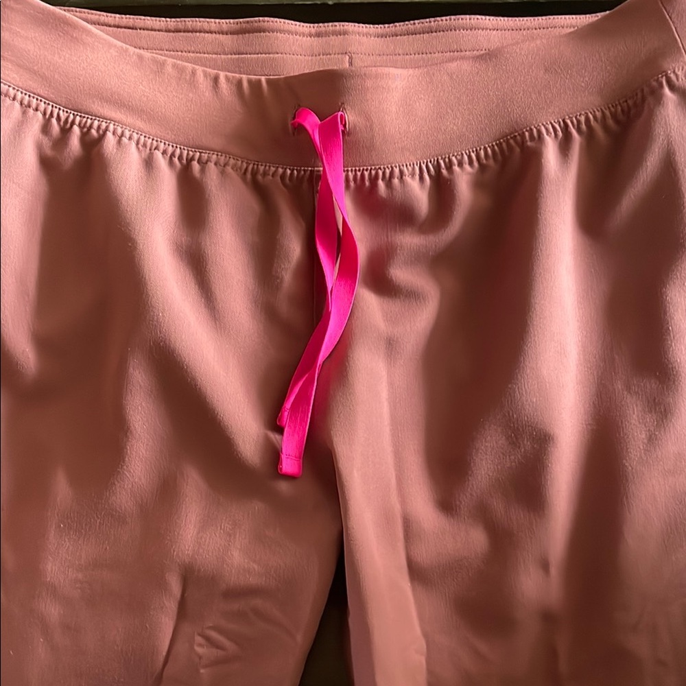 Figs Mauve Livingston Pants with Pink Drawstring